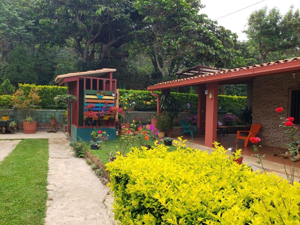 Villa Castillo de Ensueño Concepción de Ataco Exterior foto